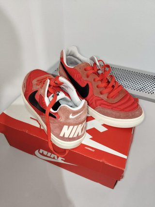 Nike Flop