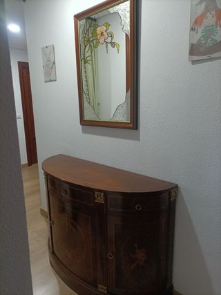 espejo , cuadro y consola