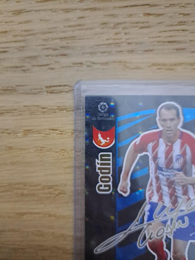 Adrenalyn 2017-18 Godin firmada