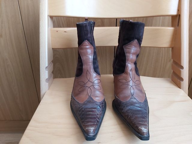 Botines piel Rebeca Sanver 38