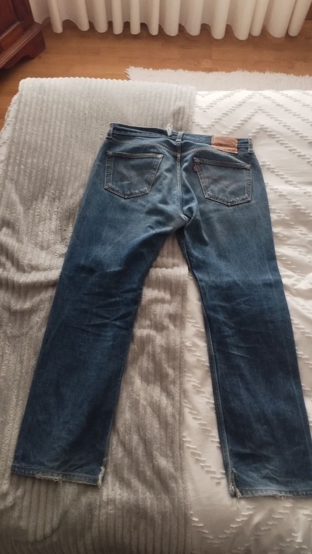 Pantalón levis