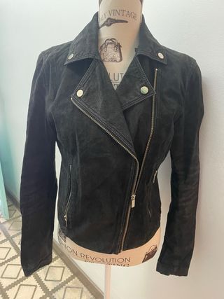 Chaqueta piel negra
