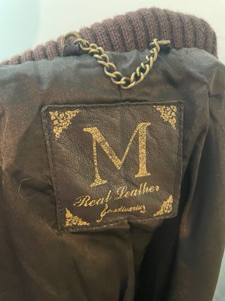 Chaqueta de piel marron