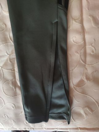 Pantalón Adidas S como nuevo
