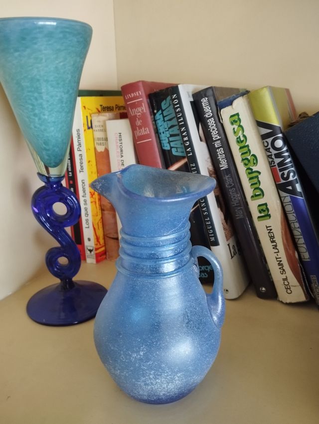 Jarrones cristal azul