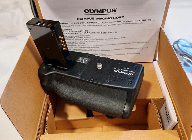 Empuñadura grip soporte Olympus HLD-5 NUEVA