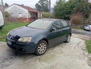 Volkswagen golf v