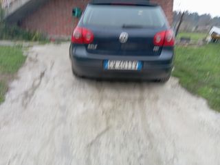 Volkswagen golf v