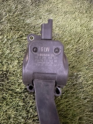 LUZ-CENTRALITA-REJILLA-CITROEN C4 PICASSO 2010