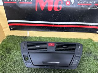 LUZ-CENTRALITA-REJILLA-CITROEN C4 PICASSO 2010