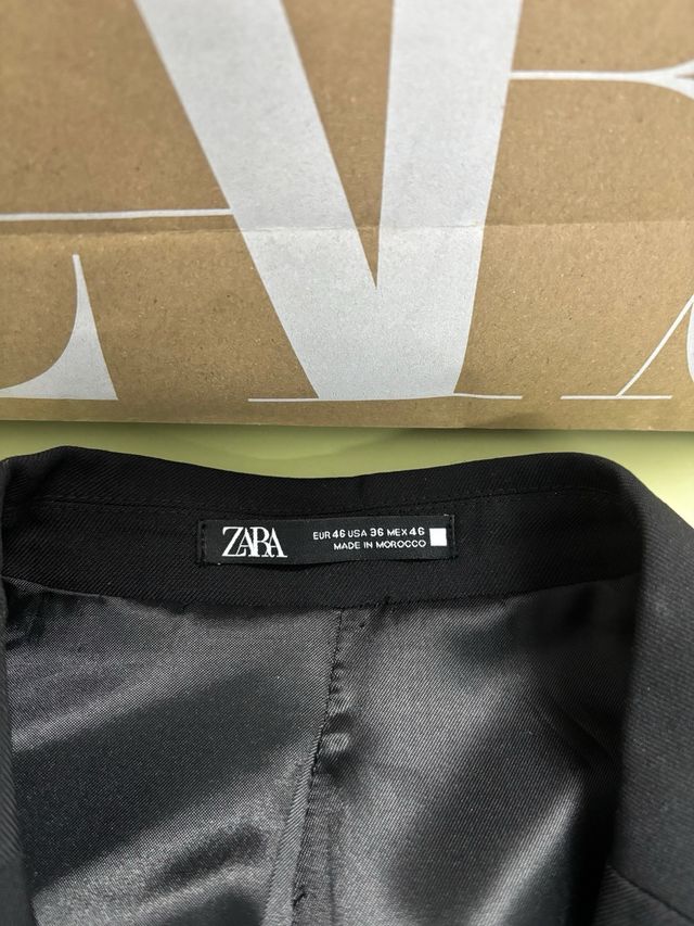 Americana zara negra