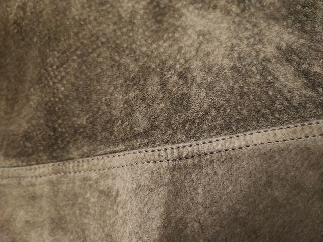 Giaccone in pelle scamosciata