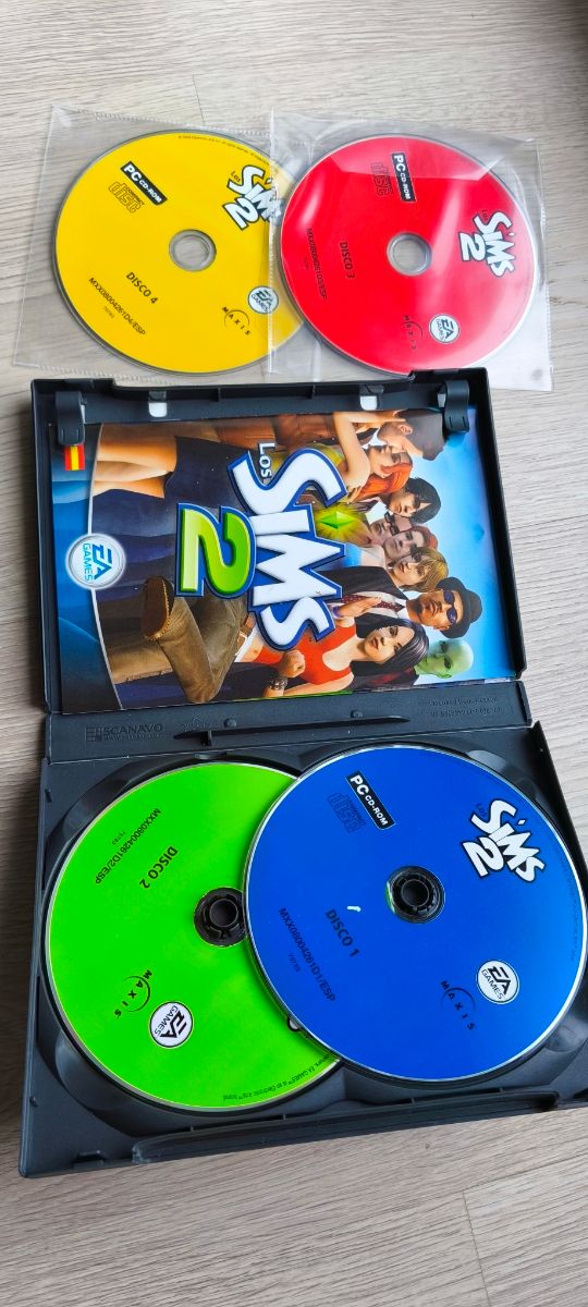 Los SIMS 2