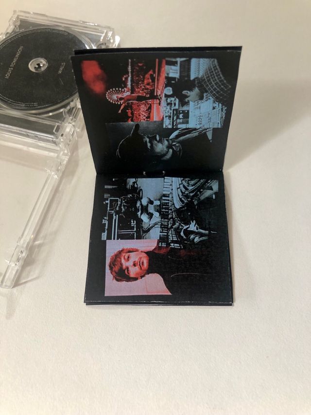 Portachiavi cd nfc Louis Tomlinson One direction