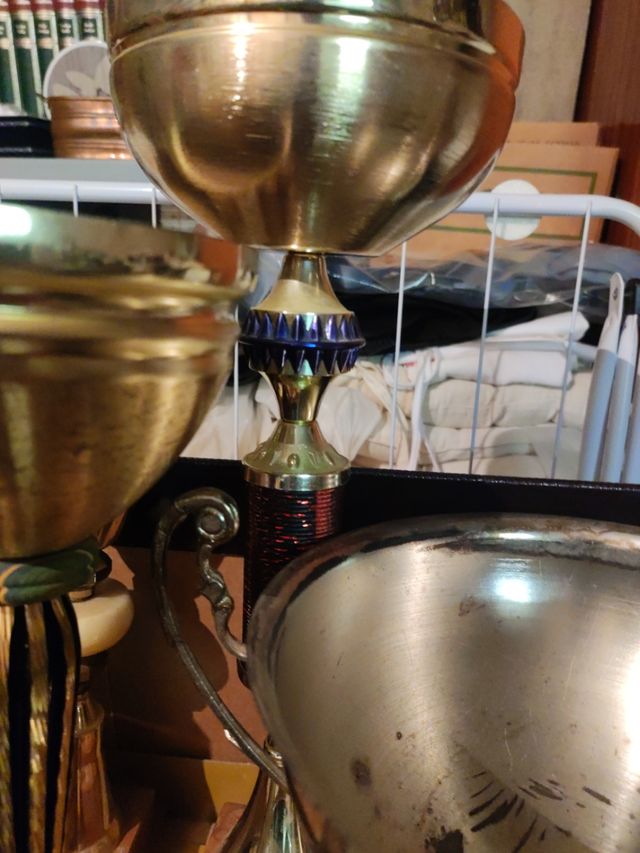 N. 4 coppe trofei con base in marmo