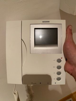 TECNICO DE INTERFONOS Y VIDEOPORTERO