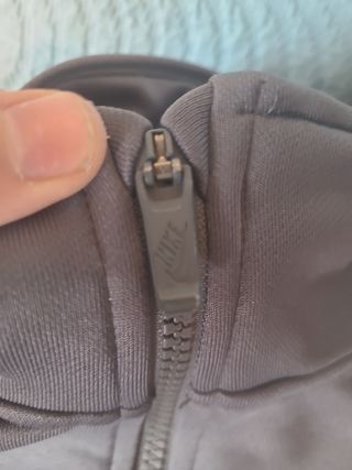 Chaqueta nike gris talla l niño