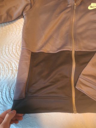Chaqueta nike gris talla l niño