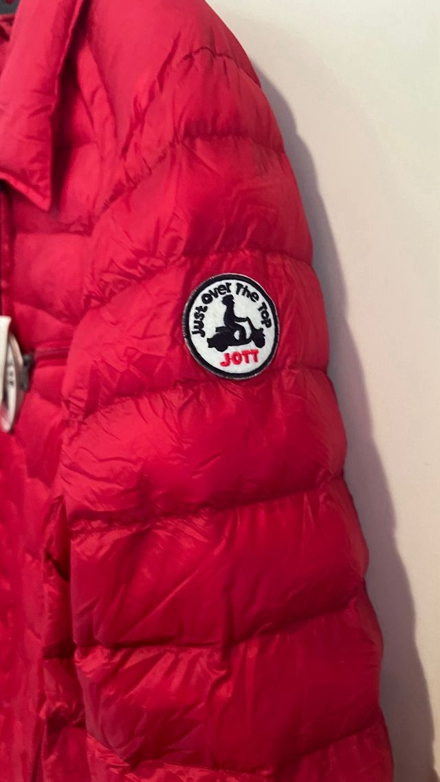 Abrigo JOTT James rojo original