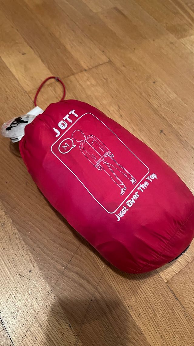 Abrigo JOTT James rojo original