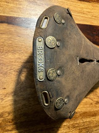 Sella brooks vintage