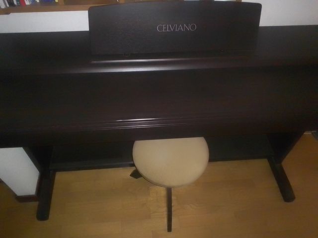 Piano electrónico Celviano AP-28