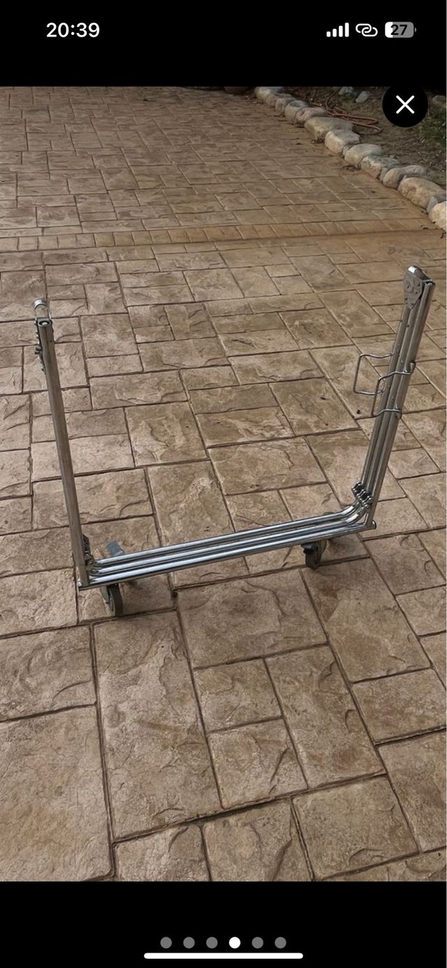 Perchero portátil y plegable