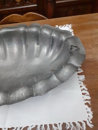 Vassoio in peltro vintage