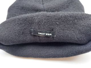 Cappellino o berretto invernale Tally Weijl nero