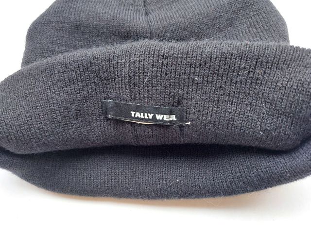 Cappellino o berretto invernale Tally Weijl nero