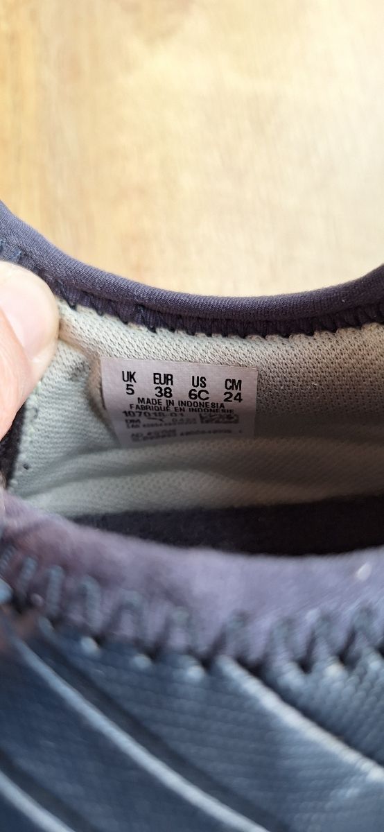 Botas futbol sala niño puma 38