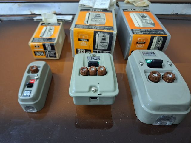 Interruttori bipolari anni 60