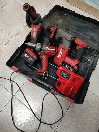 CONJUNTO MILWAULKE DE M 18 ORIGINALES 