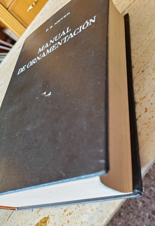 Manual de ornamentación - F. S. Meyer