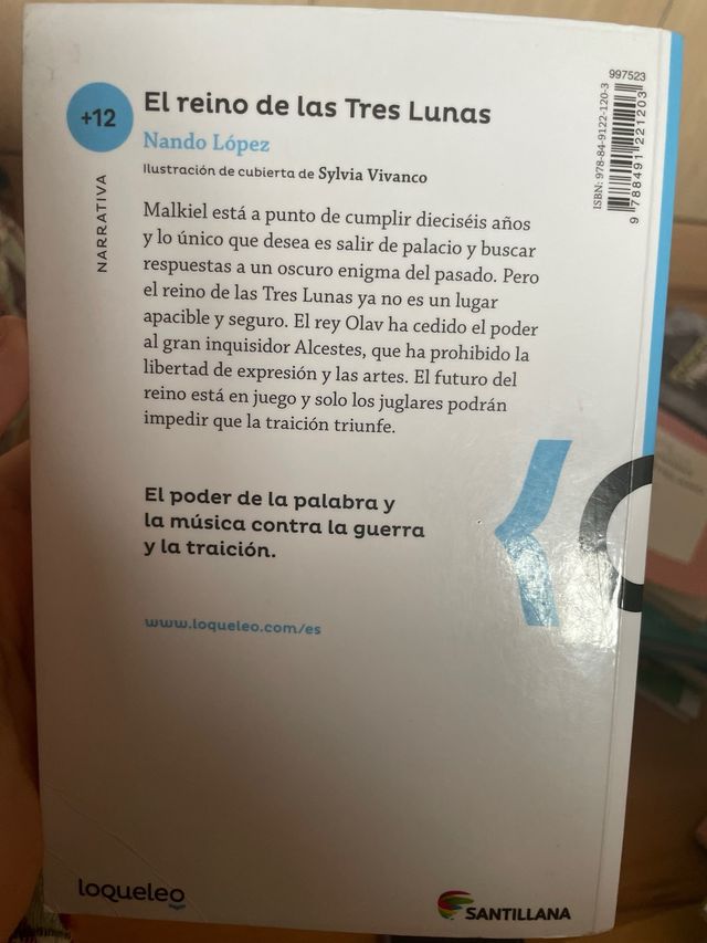 El reino de las Tres Lunas