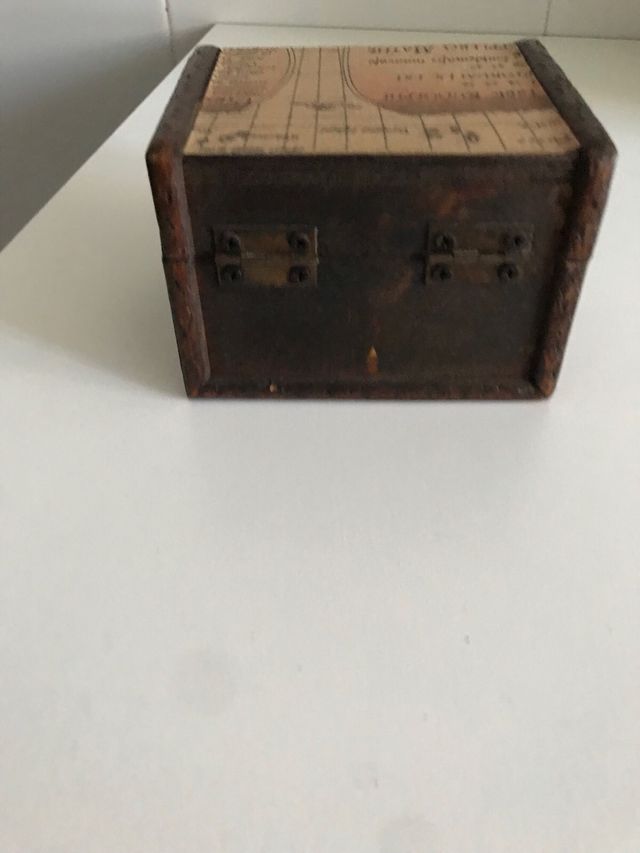 Cajita joyero madera