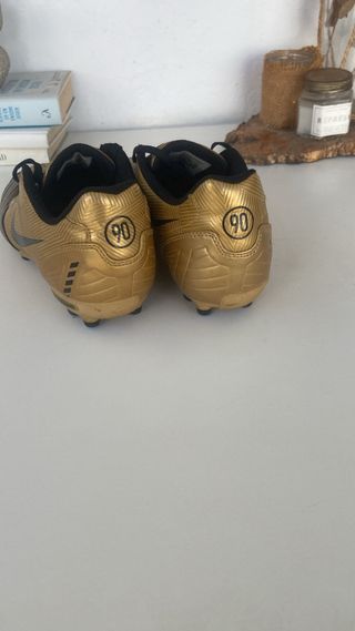 “¡Botas de Fútbol Nike 2008! Edición Clásica 