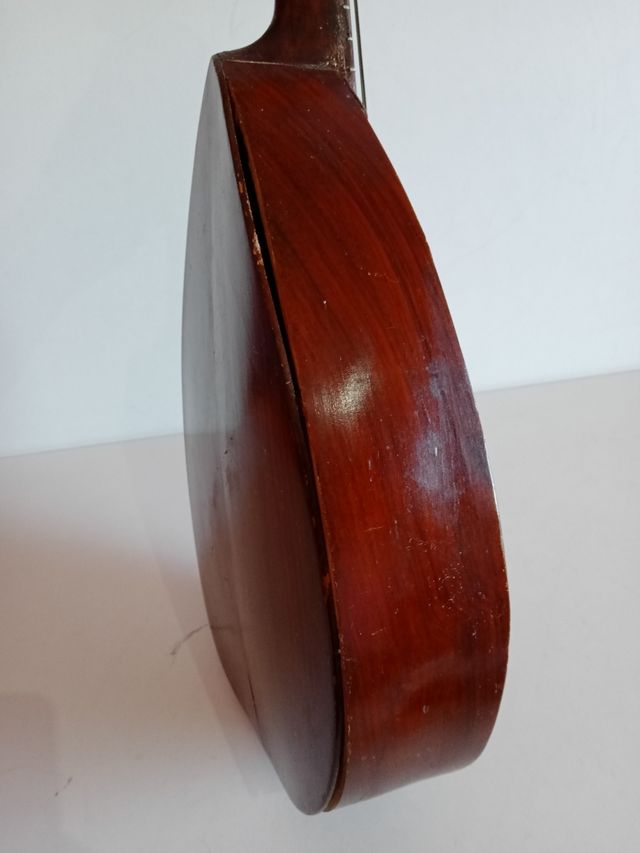 Mandolina antigua