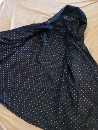 Chubasquero azul nuevo con capucha