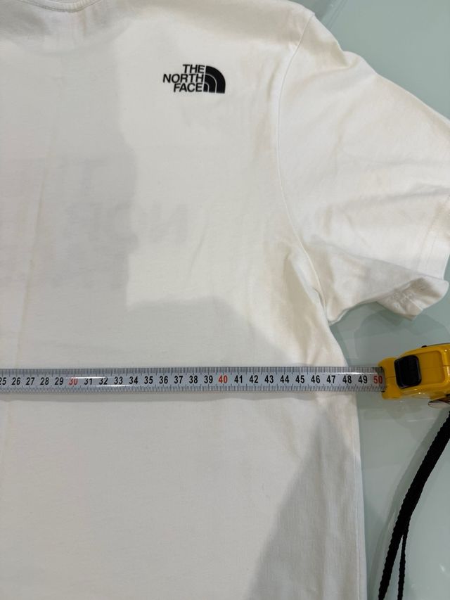 Camiseta the North face talla M. Nueva.