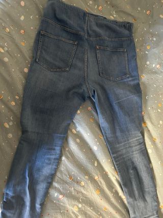 Pantalon vaquero premama HyM