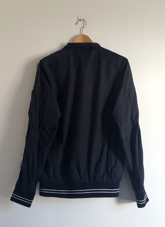 Cortaviento Converse Retro