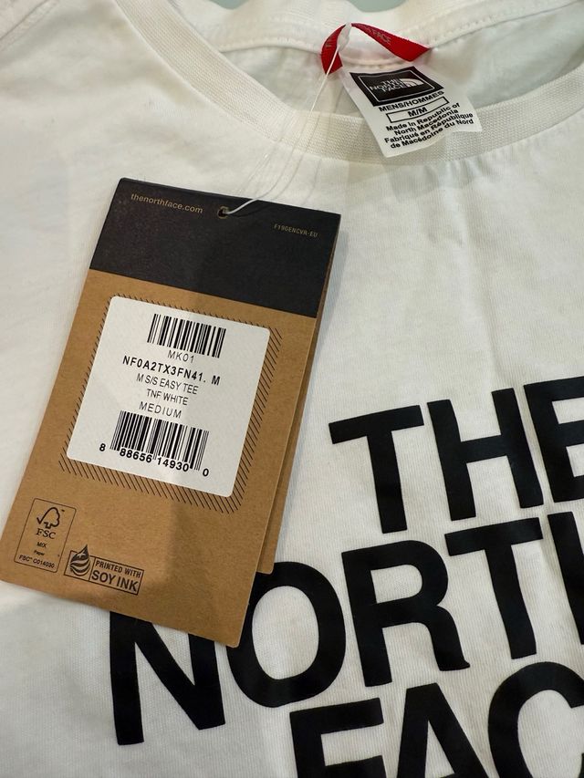 Camiseta The North face talla M. Nueva