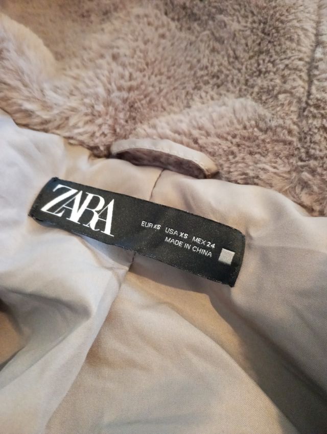 Chaqueta pelo zaraS nueva15euros