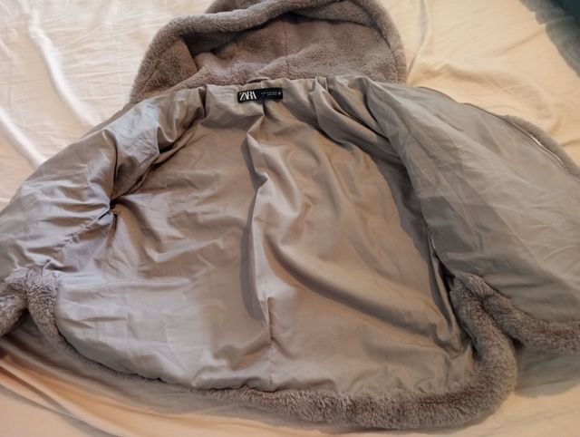 Chaqueta pelo zaraS nueva15euros
