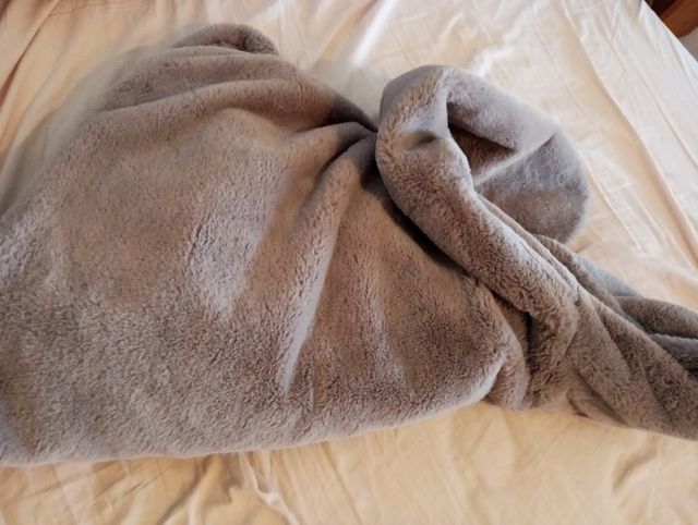 Chaqueta pelo zaraS nueva15euros