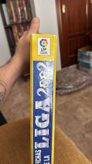 ALBUM MUNDICROMO 2002 VACIO