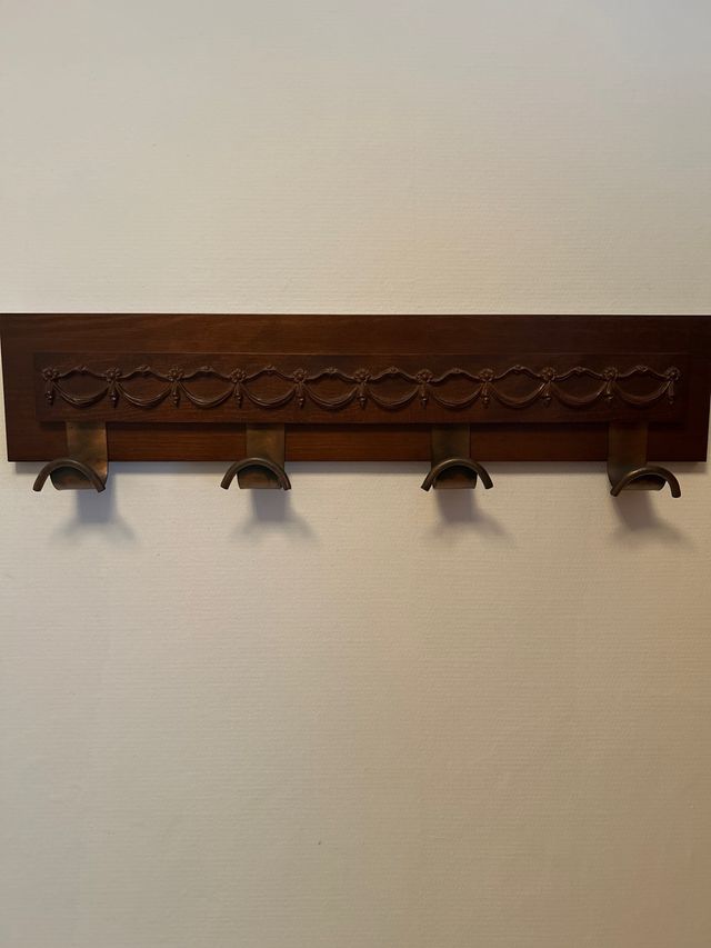 Perchero con encanto madera buena