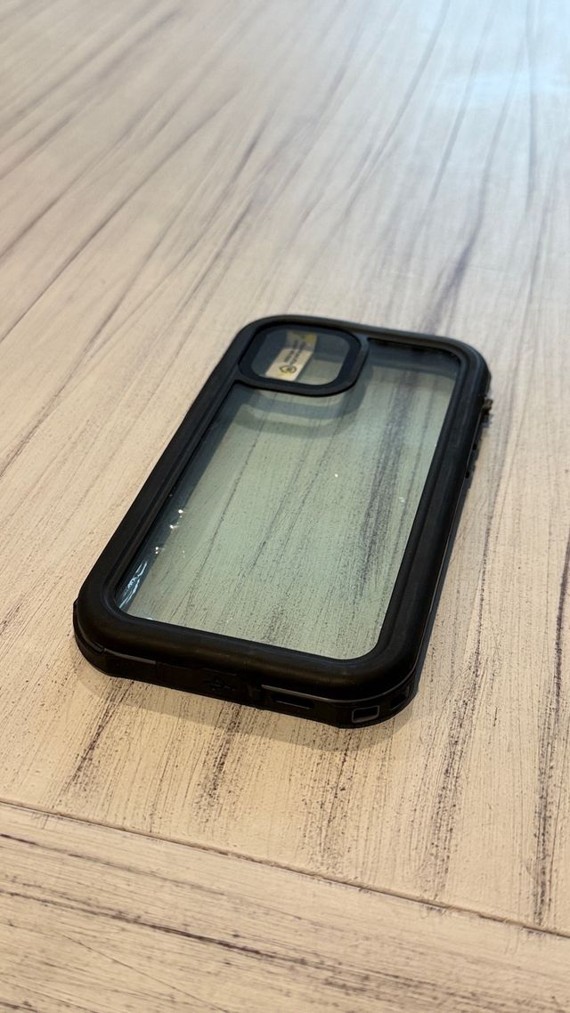 Funda impermeable Iphone 12