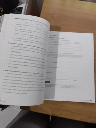 Reflect Reading & Writing 4: Student's Book with Online Practice and Student's eBook